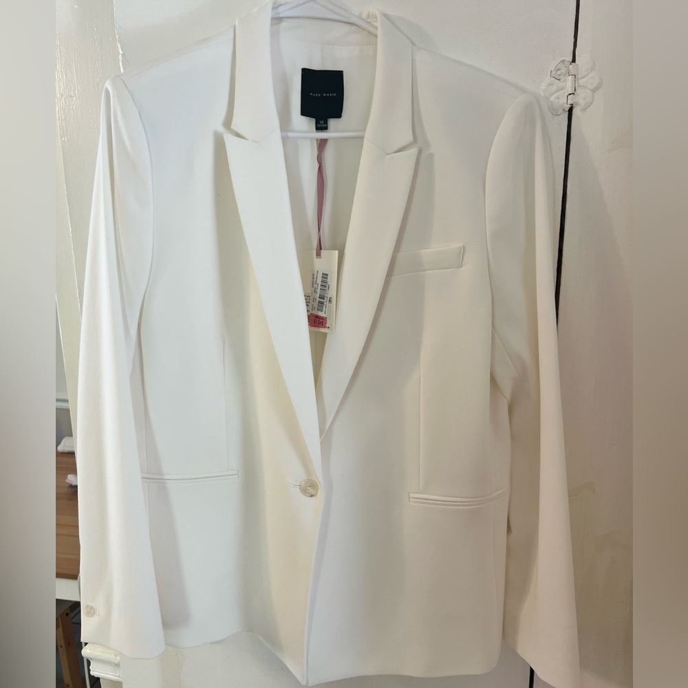 Alex Marie Women’s Suit